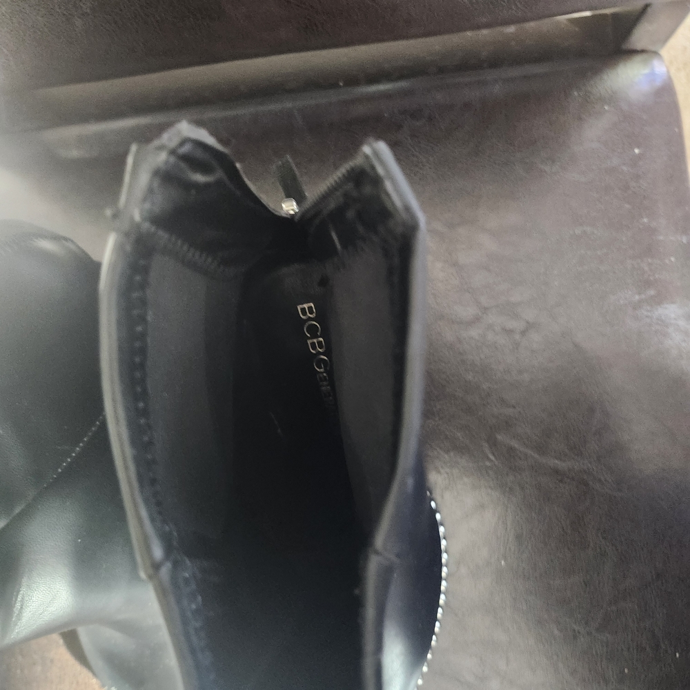 BCBG Black Pointed-Toe Ankle Boots with Stud Trim - Picture 4 of 4